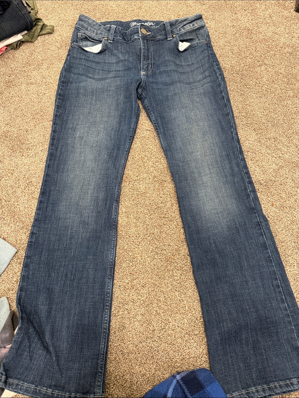 Wrangler Women's Medium Blue Flared Jeans